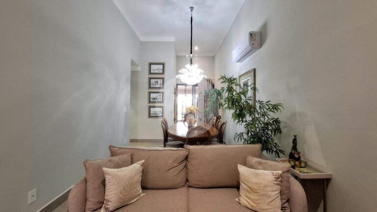 Casa em Condomínio à venda no Jardim Valência: