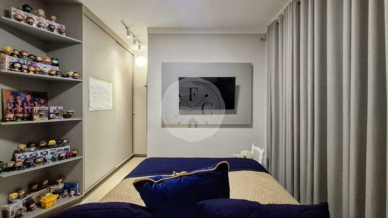 Casa em Condomínio à venda no Jardim Valência:
