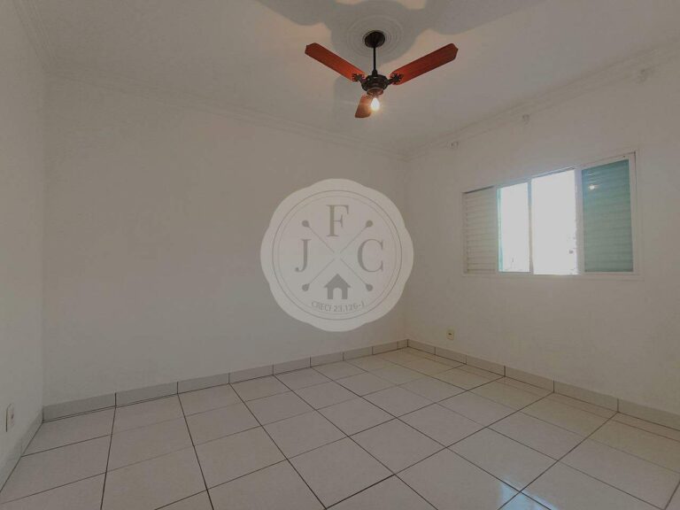 Casa para aluguel no Adelino Simioni: