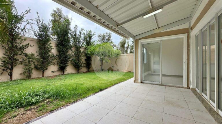 Casa em Condomínio para aluguel no Vila do Golfe: