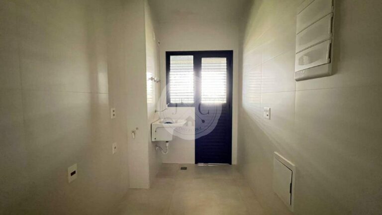 Apartamento à venda no Vila do Golfe: