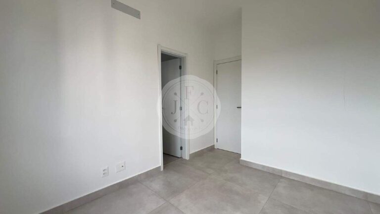 Apartamento à venda no Vila do Golfe: