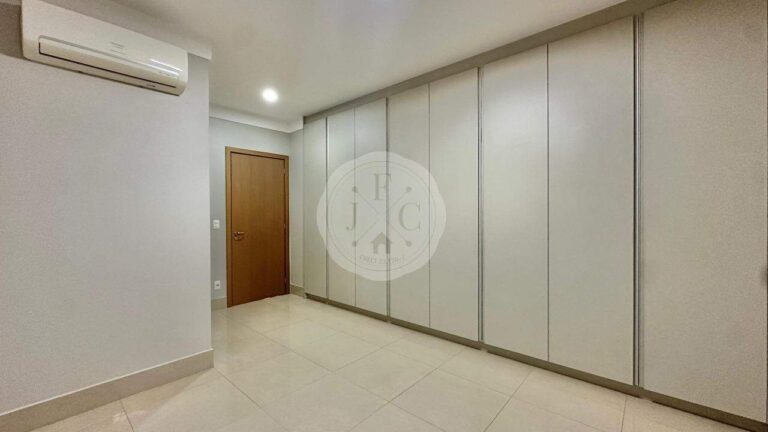 Apartamento à venda no Residencial Alto do Ipê: