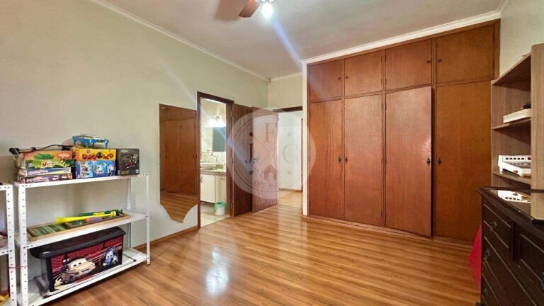 Casa à venda no Jardim São Luiz: