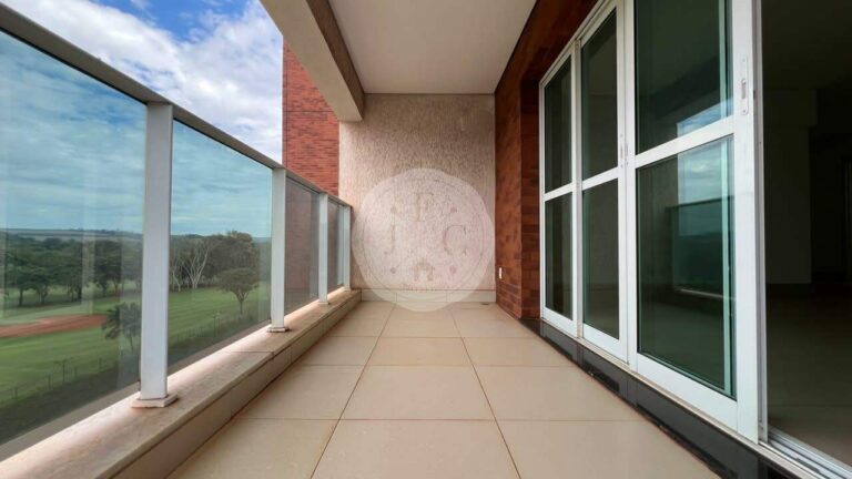 Apartamento à venda no Vila do Golfe: