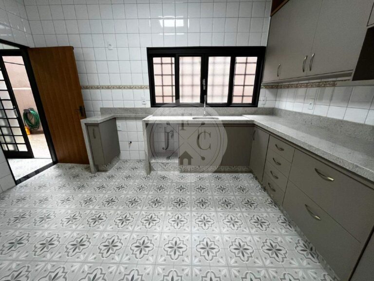 Casa à venda no Nova Ribeirânia: