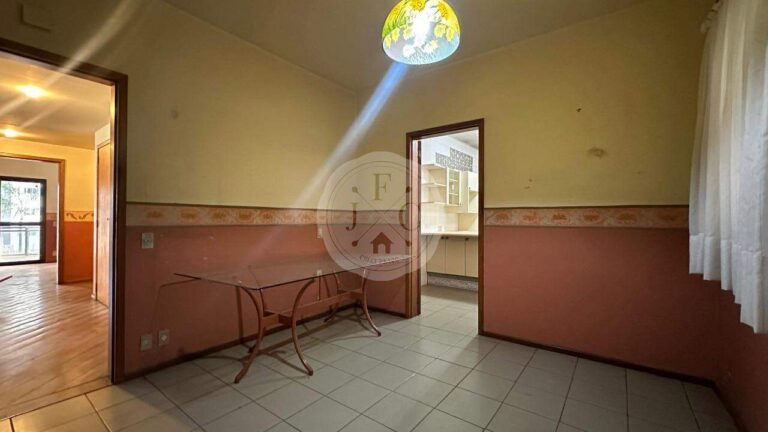 Apartamento à venda no Centro: