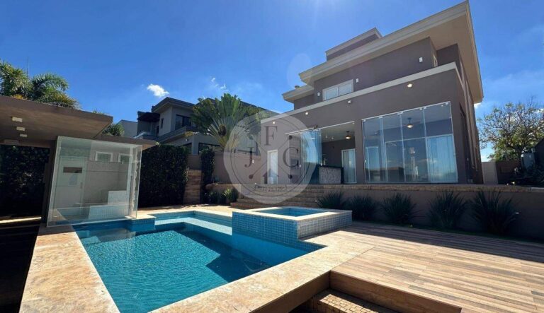 Casa em Condomínio para aluguel no Residencial e Empresarial Alphaville: