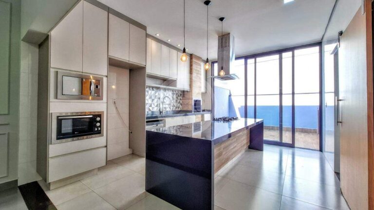 Casa em Condomínio para aluguel no Jardim San Marco: