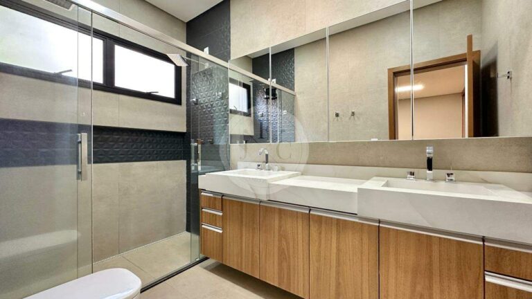 Casa em Condomínio para aluguel no Residencial e Empresarial Alphaville: