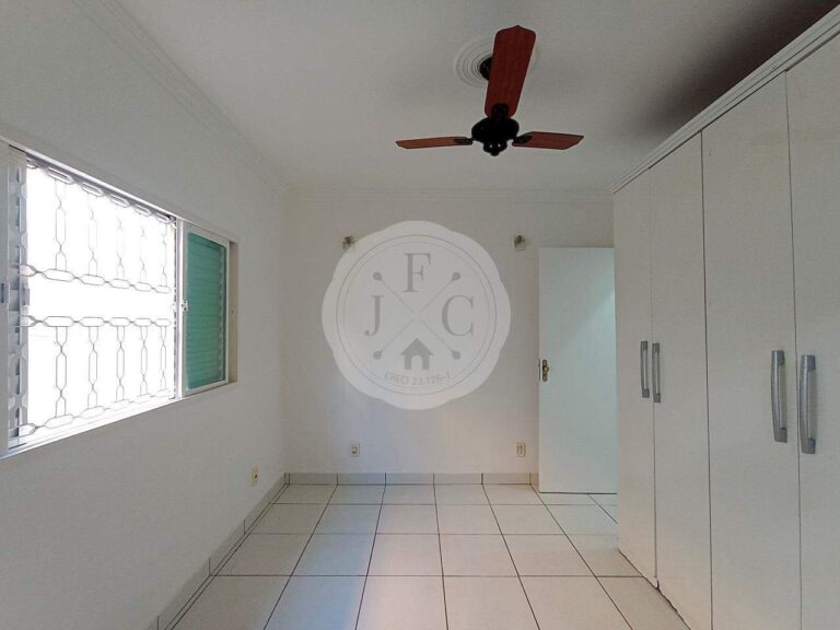 Casa para aluguel no Adelino Simioni: