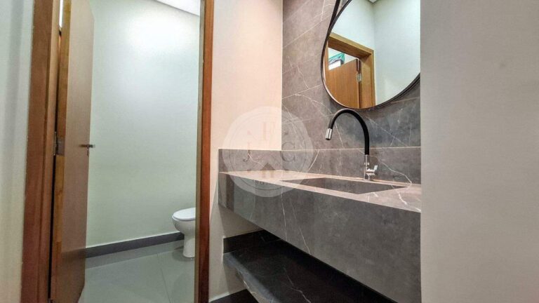 Casa em Condomínio para aluguel no Jardim San Marco: