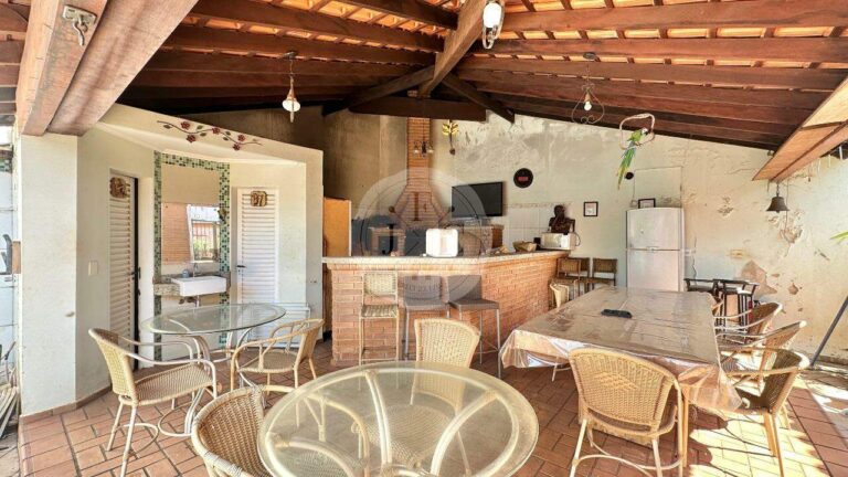Casa à venda no Jardim São Luiz: