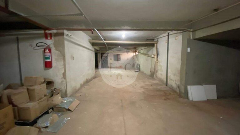 Prédio Comercial para aluguel no Vila Seixas: