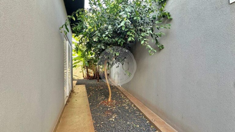 Casa em Condomínio para aluguel no Jardim San Marco: