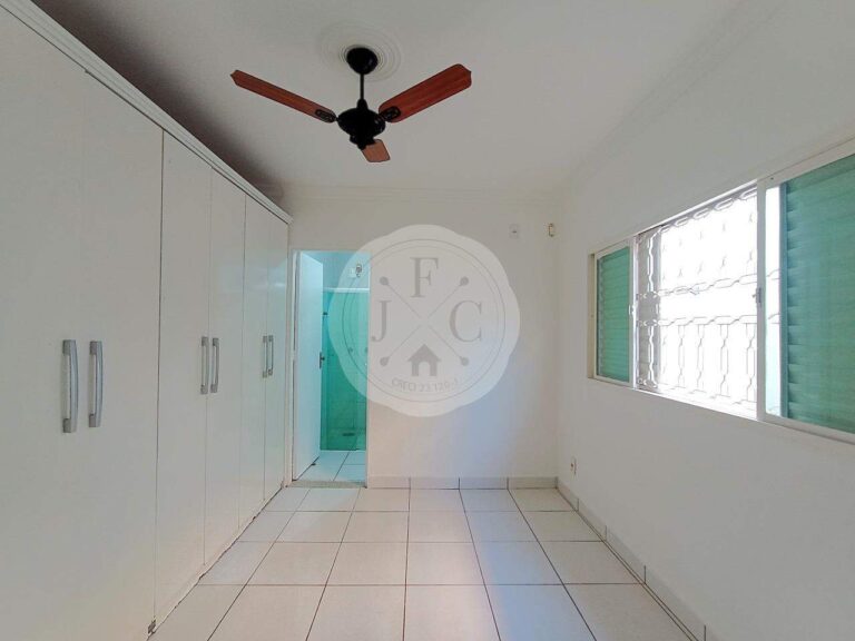 Casa para aluguel no Adelino Simioni: