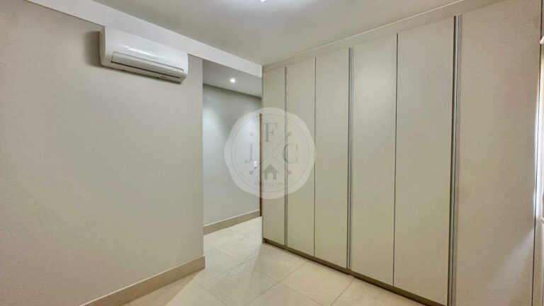 Apartamento à venda no Residencial Alto do Ipê: