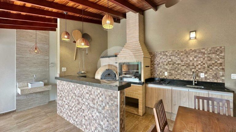 Casa em Condomínio para aluguel no Condomínio Evidence Resort: