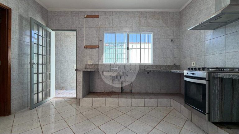 Casa à venda no Ribeirânia: