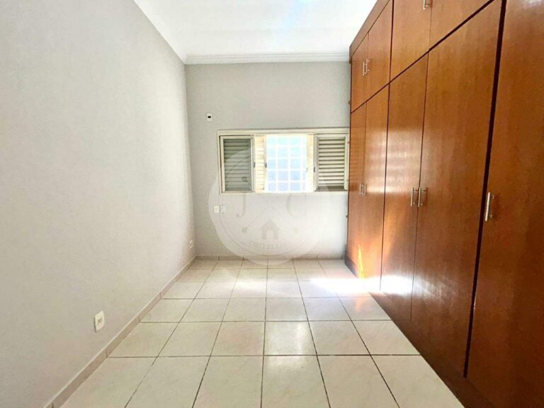 Casa para aluguel no Jardim Paulistano: