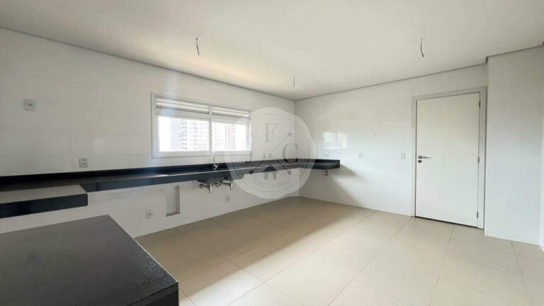 Apartamento à venda no Vila do Golfe: