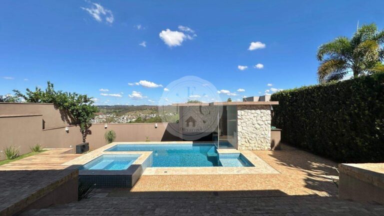 Casa em Condomínio para aluguel no Residencial e Empresarial Alphaville: