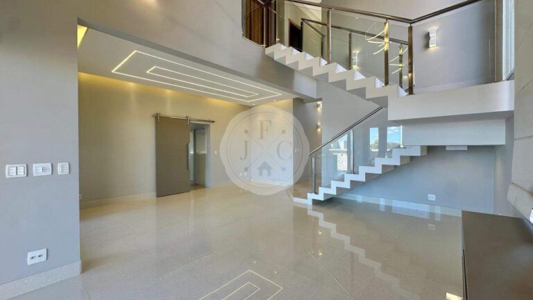 Casa em Condomínio para aluguel no Residencial e Empresarial Alphaville: