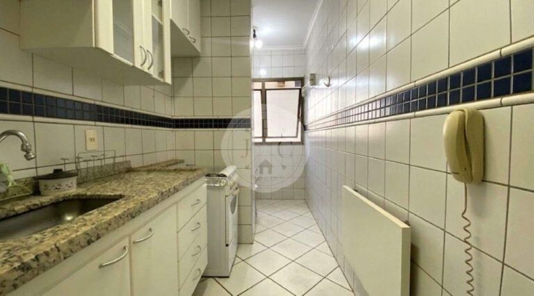 Apartamento para aluguel no Presidente Médici: