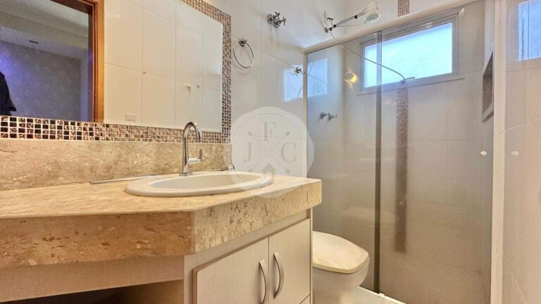 Casa em Condomínio para aluguel no Jardim San Marco: