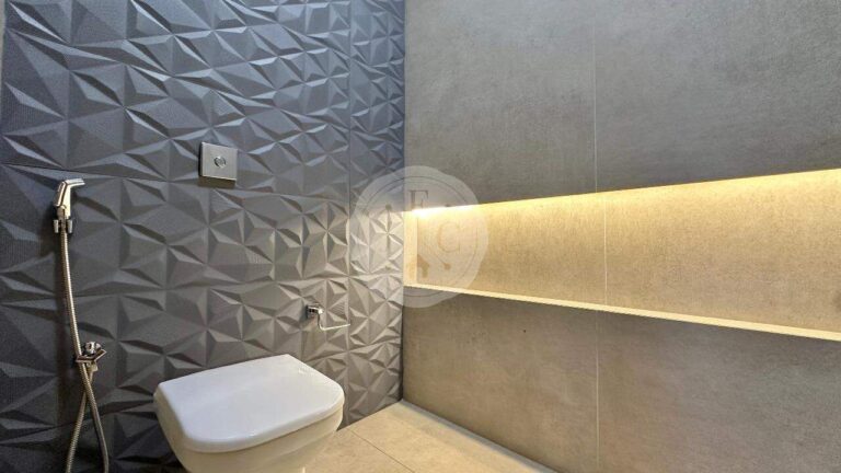 Casa em Condomínio para aluguel no Residencial e Empresarial Alphaville: