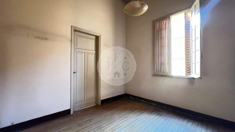 Casa à venda no Centro: