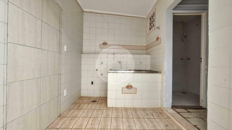 Casa Comercial à venda no Jardim Palma Travassos: