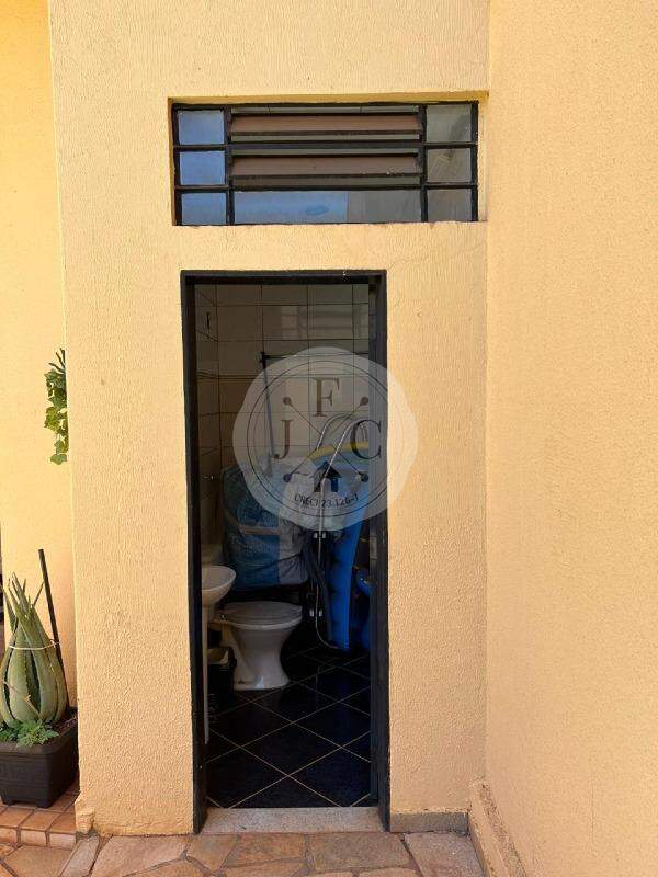 Casa à venda no Jardim Irajá: