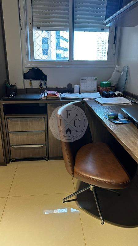 Apartamento à venda no Bosque das Juritis: