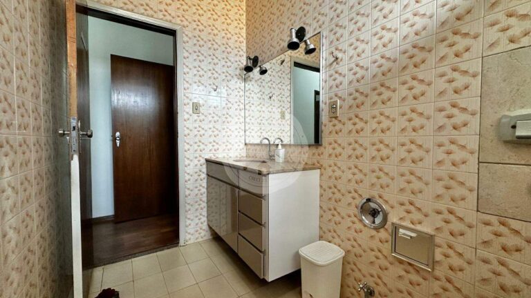 Casa Comercial à venda no Jardim São Luiz: