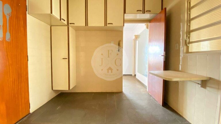 Apartamento à venda no Jardim Irajá:
