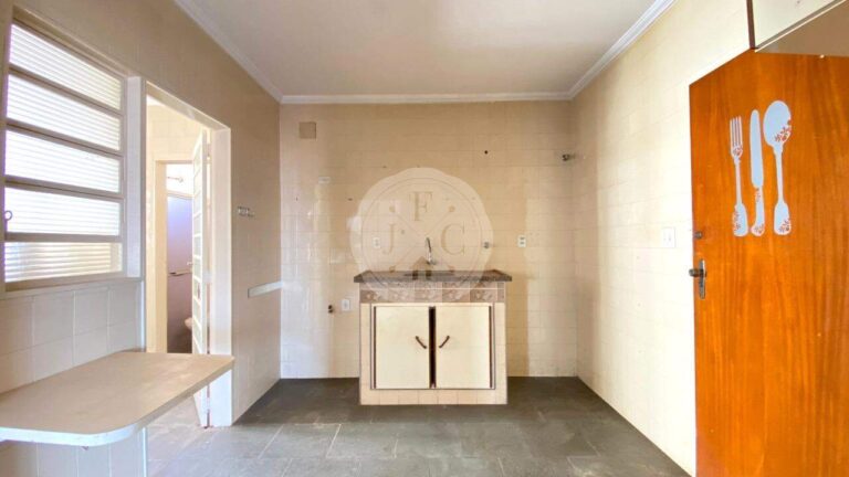 Apartamento à venda no Jardim Irajá: