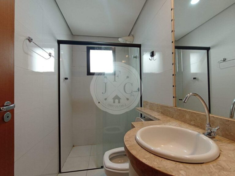 Apartamento Duplex para aluguel no Bosque das Juritis: