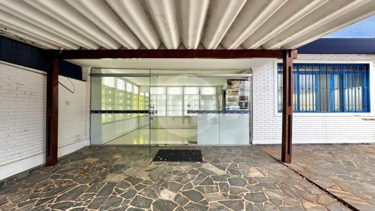 Casa Comercial à venda no Jardim São Luiz: