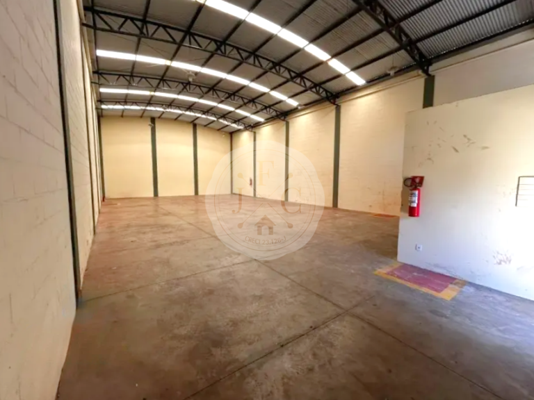 Galpão para aluguel no Residencial e Comercial Palmares: