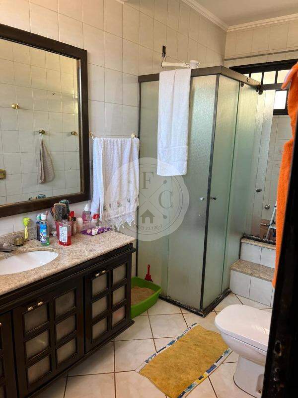 Casa à venda no Jardim Irajá: