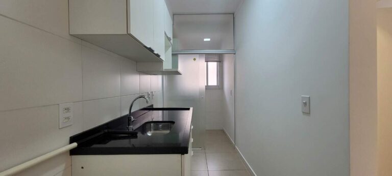 Apartamento para aluguel no Jardim Botânico: Cozinha
