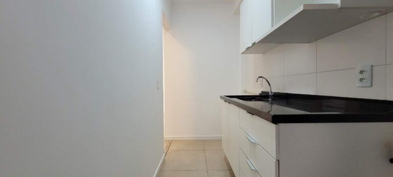 Apartamento para aluguel no Jardim Botânico: Cozinha