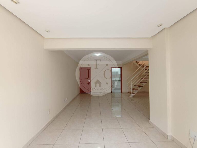 Apartamento Duplex para aluguel no Bosque das Juritis: