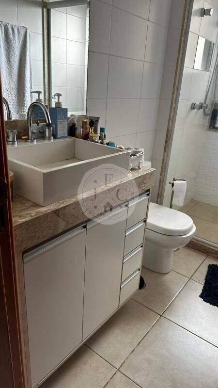 Apartamento à venda no Bosque das Juritis: