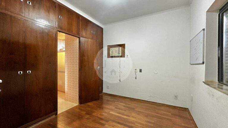 Casa Comercial à venda no Jardim São Luiz: