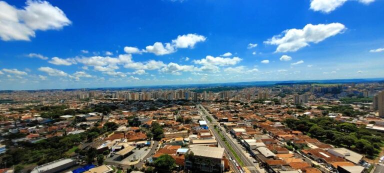 Apartamento para aluguel no Alto da Boa Vista: vista sacada