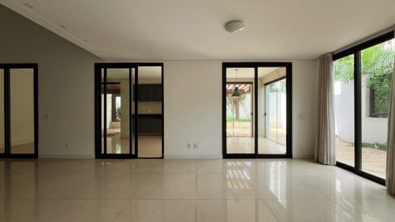 Apartamento à venda no Jardim Botânico: Living