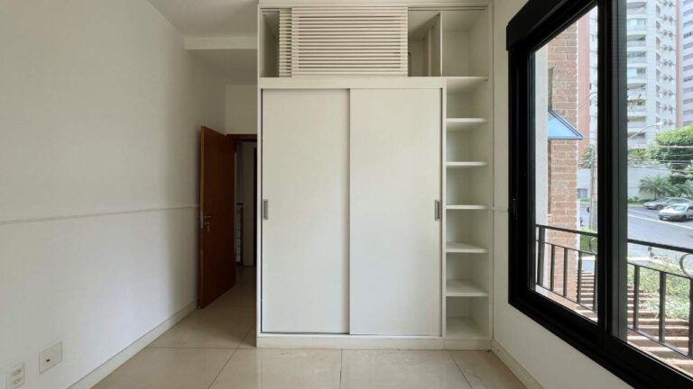 Apartamento à venda no Jardim Botânico: Su te 3