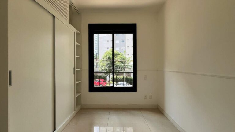 Apartamento à venda no Jardim Botânico: Su te 3